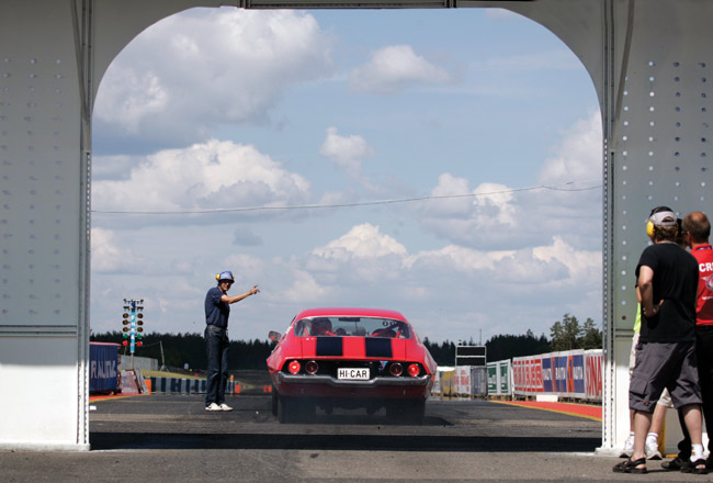 Hi-Car
Avainsanat: Alastaro Drag Racing kiihdytysajo portti lähtöpäikka hi-car näyttää käsi