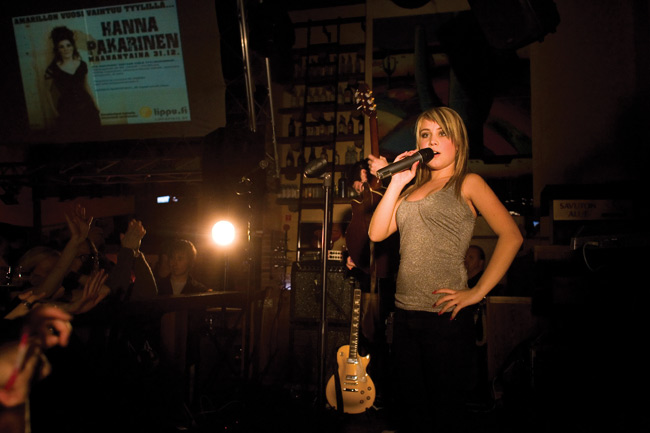 Idolit
Hanna ja Anna
Avainsanat: Anna Abreu Idols Amarillo latino nuori kaunis seksikäs mainos Hanna Pakarinen