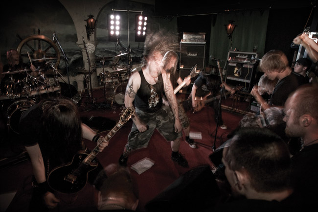 Execute The Fact
Dauntless
Avainsanat: Dauntless Kesto-klubi Kotka Kairo Ari Nieminen yleisö liike mosh