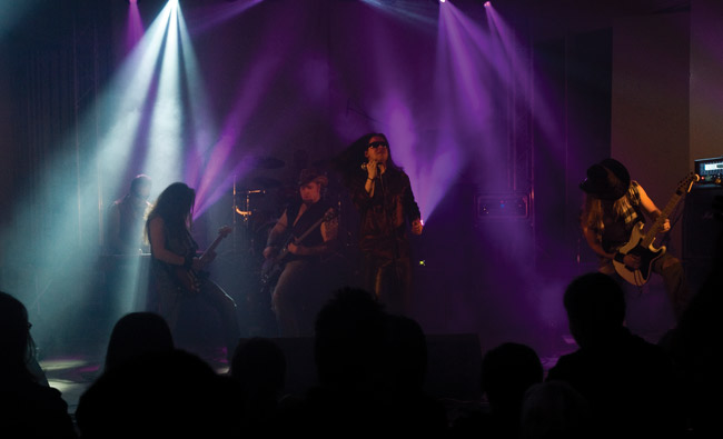 Eka keikka
Wolftrap
Avainsanat: Dark Winter Festival festivaali karhula Kotka Sammolla Wolftrap Markus Vanhala stetson Ismo Laukkanen Jussi Serengil Antti Lauren