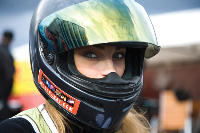 Katse
Drag racingissä on paljon naiskuljettajia ja varsin kauniitakin, mutta tämä on poseeraus...
Avainsanat: Drag racing kiihdytysajo Alastaro Musakuvat sponsori sponsoroida mainos tytöt kypärä silmät Katse
Drag racingissä on paljon naiskuljettajia ja varsin kauniitakin, mutta tämä on poseeraus...
Avainsanat: Drag racing kiihdytysajo Alastaro Musakuvat sponsori sponsoroida mainos tytöt kypärä silmät