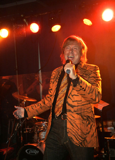 Danny 2006
Avainsanat: Danny Ilkka Lipsanen tiikeri show Tuulensuojaan