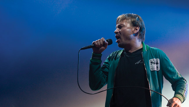 "Ã„iti pojastaan pappia toivoi..."
Pauli Hanhiniemi, Kolmas Nainen, Kotkan Meripäivät 2009.
Avainsanat: Kolmas Nainen Kotkan Meripäivät Pauli Hanhiniemi
