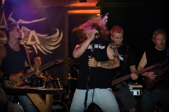 Adastra
Back Room, Kotka 2009.
Avainsanat: Adastra Back Room Kotka Olli Jussi Ville Jani Santeri