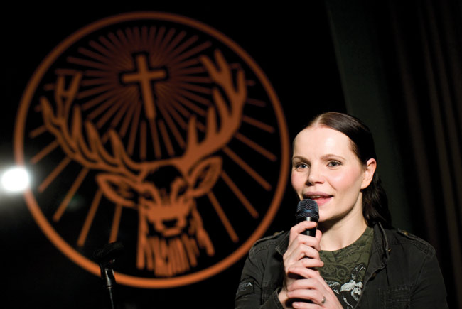 Agnes ja...
Avainsanat: Agnes Pihlava Idols Kotka Karoliiina mainos risti Jägermaister