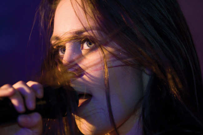 Tukka silmien alla 2010
Anna Abreu
Avainsanat: Anna Abreu Amarillo kaunis seksikäs 