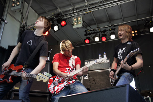 April rokkaa
Avainsanat: April sauna Tampere rokata jammata heilua