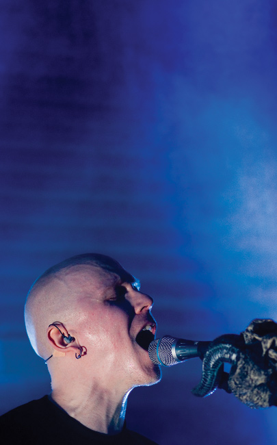 "Viisaus ei asu meissä..."
Avainsanat: Apulanta Toni Wirtanen tulkita välittäjäaine välittää tunteita viisaus ei asu meissä pää huutava laulava