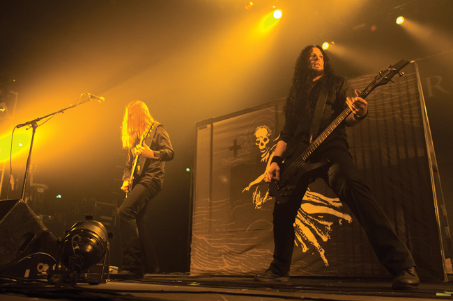 Black Crusade
Arch Enemy 2007
Avainsanat: Arch Enemy Black Crusade Jäähalli Helsinki Ruotsi swedish 