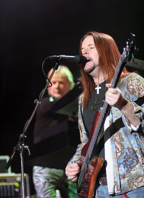 John & Geoff
Asia
Avainsanat: Asia John Payne Geoff Downes valot jäähalli Chrismas is heavy risti