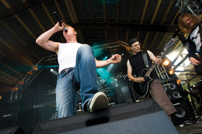 At dawn they sleep
Heino tilittää...
Avainsanat: At dawn they sleep Dark river festival Honkala Kymi Kotka Jari Heino