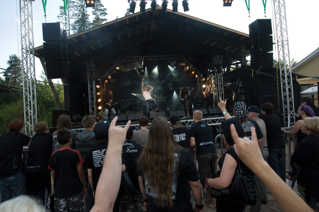 Kädet ylhäällä
Dark riverissä 09
Avainsanat: At dawn they sleep Dark river festival Honkala Kymi Kotka Jari Heino