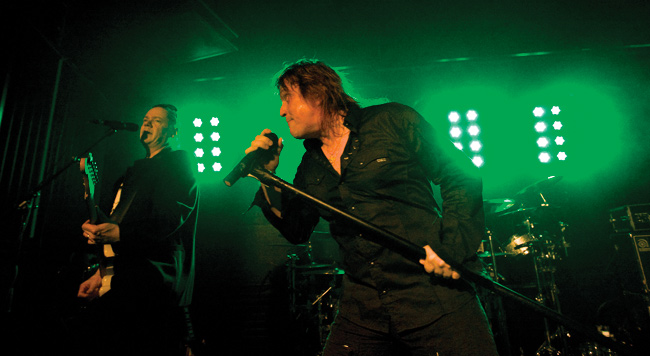 Ja mitä seuraavaksi?
Hombre Lampinen ja Tommi Läntinen
Avainsanat: Boycott classic rock Kouvola Vaakuna Marilyn Tommi Läntinen My Sharona Hombre Lampinen