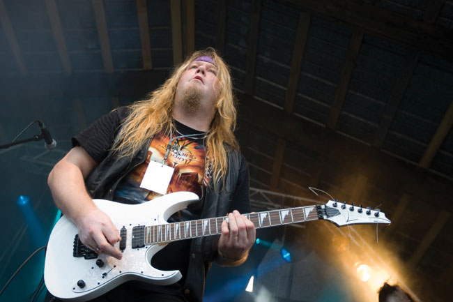 Pete Ahonen
Burning Point
Avainsanat: Burning Point Dark River festival Kotka Pete Ahonen