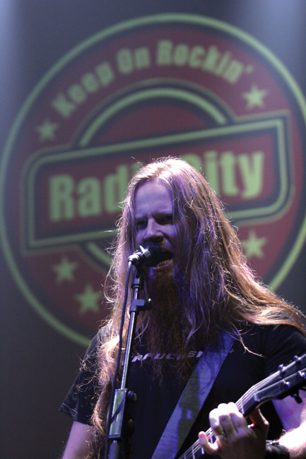 Hynynen örisee
City vaikee, Hynynen ei.
Avainsanat: Jouni Hynynen Kotiteollisuus Radio City cityn hautajaiset keep on rocking logo merkki mainos tausta