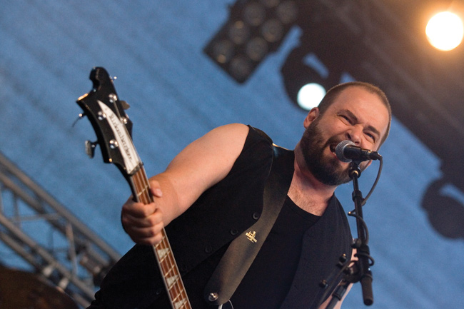 A. W. Yrjänä
Avainsanat: A. W. Yrjänä saniottaja basisti laulaja runoilijan Aki Ville