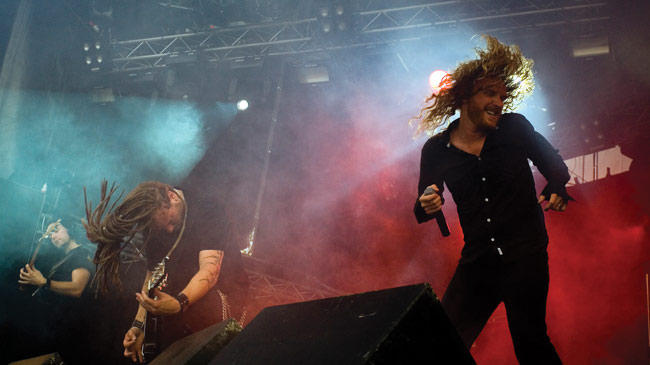 Of Chaos and Eternal Night
Avainsanat: Dark Tranquillity Mikkeli Visulahti Jurassic Rock solisti parta Enter Suicidal Angels Mikael Stanne ruotsalainen bändi