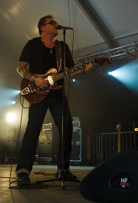 Kitaramies
Avainsanat: Dingo Hamina Tattoo Pertti Neumann