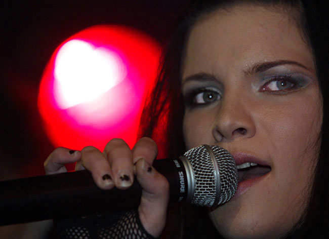 Hanna Pakarinen
Hanna Pakarinen 2004, Amarillo, Kotka.
Avainsanat: Hanna Pakarinen Idols voittaja silmät