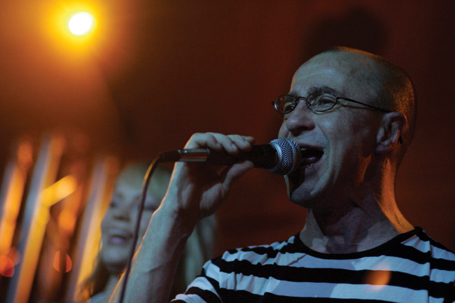 "Jos..."
"... voisin jäädä"
Avainsanat: Hausmylly ysäri tour Enzo Mari jos words "Jos..."
"... voisin jäädä"
Avainsanat: Hausmylly ysäri tour Enzo Mari jos words