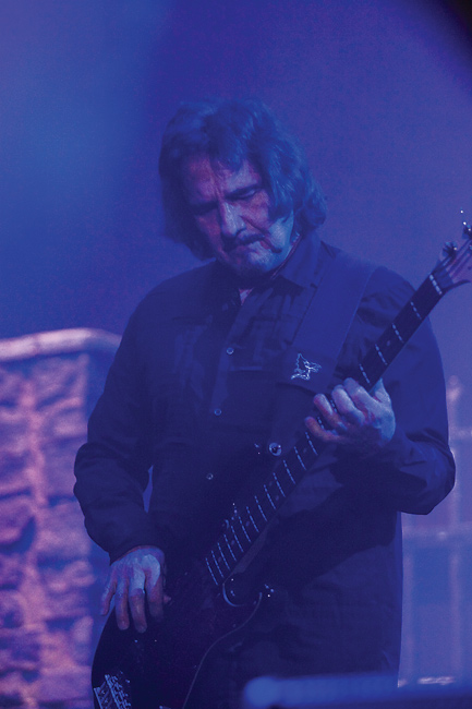 Geezer Butler
Avainsanat: Heaven and hell Black Sabbath Geezer Butler basisti