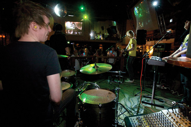 Rumpalin näkökulmasta
Ihme4set
Avainsanat: Ihme4set Amarillo Kotka Sokos Lauri Yrjölä Juho Roslakka Max Paananen Teemu Seppälä