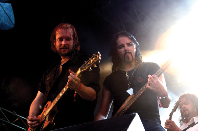 Daffy, Juki ja Lamminsivu
Avainsanat: Daffy Terävä Jukka Lewis Juki Mika Lamminsivu Jurassic rock visulahti Mikkeli