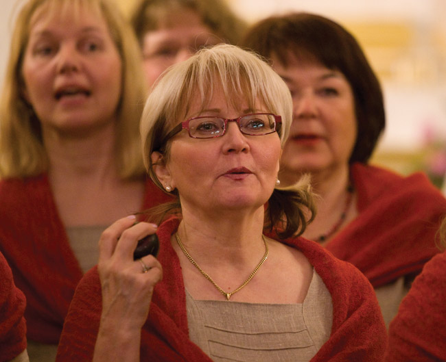 Rytmimuna
Avainsanat: Kymi Contento gospelkuoro Kotka huivi Pidä kädestä kiinni rytmimuna shaker Marjo Mutanen