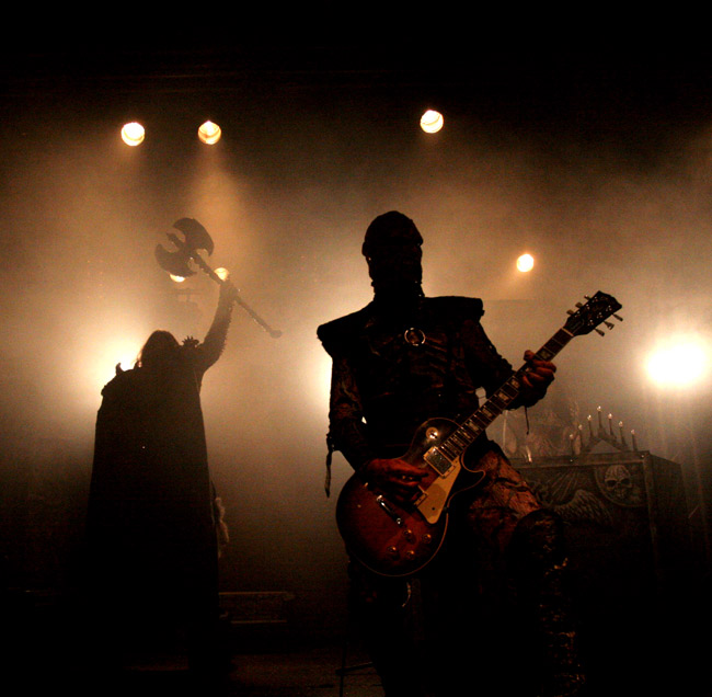 "Striking down the prophets of false"
Avainsanat: Lordi kirve ylhäällä käsi iskeä Amen striking down the prophets of false "Striking down the prophets of false"
Avainsanat: Lordi kirve ylhäällä käsi iskeä Amen striking down the prophets of false