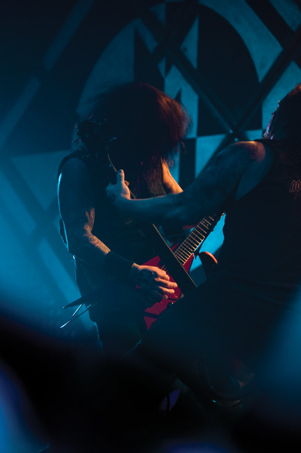 Through the Ashes of Empires
Helsinki 2007
Avainsanat: Machine Head Black Crusade Jäähalli Helsinki 2007 American heavy metal logo Phil Demmel Adam Duce