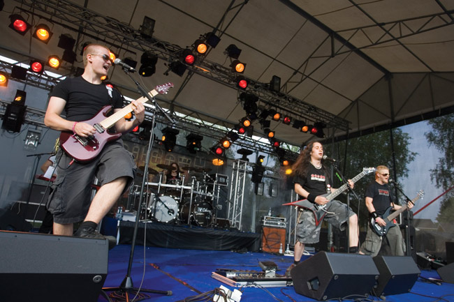 Naildown
Jurassick Rock, Visulahti, Mikkeli 2007.
Avainsanat: Naildown Jurassic Rock Mikkeli Daniel Freyberg eyes wide open Asko Sartanen Janne Jukarainen Matti Hämäläinen Jarmo Puikkonen