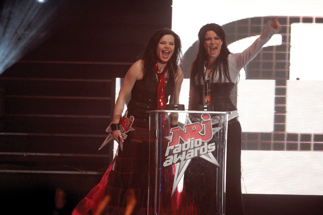 Agnes ja Hanna
Palkintojen jakoa, palkintojen jakoa...
Avainsanat: NRJ radio awards hartwall-areena helsinki Agnes Pihlava Hanna Pakarinen palkintojen jakoa