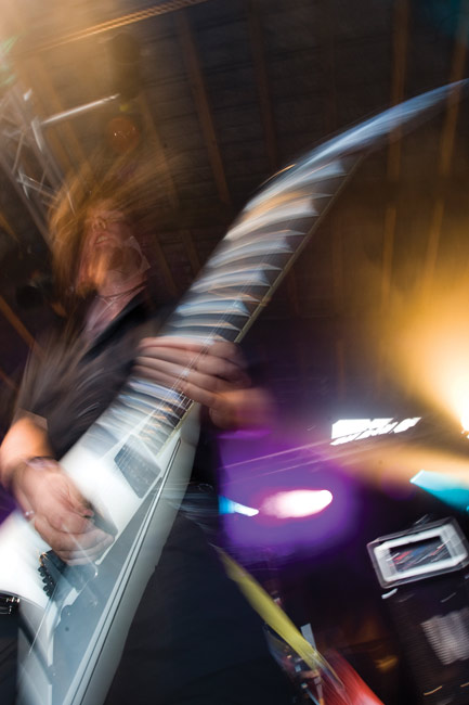 Van Hala 2010
Avainsanat: Omnium Gatherum Dark River festival Kotka Kymi Honkala Markus Vanhala liikettä nopea