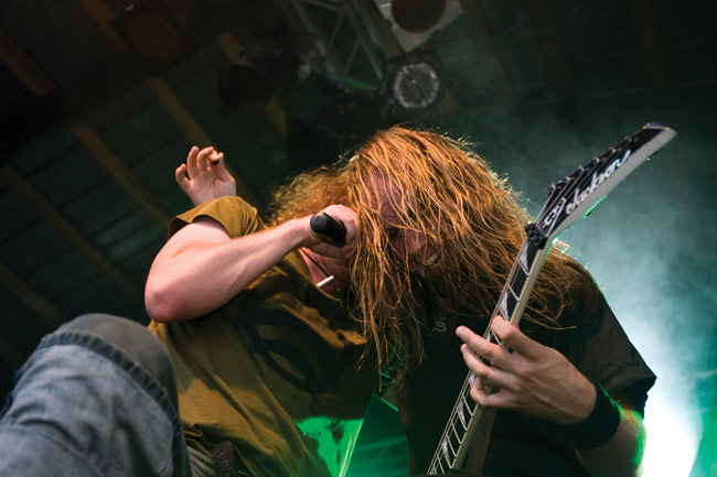 Pariärinä
Pelkonen & Vanhala
Avainsanat: Omnium Gatherum Dark River festival Kotka Kymi Honkala Jukka Pelkonen Markus Vanhala