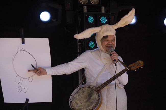 Pommi on piirtänyt suden
Avainsanat: Pommi ja Gommi M. A. Nummininen susi piirros fläppitaulu