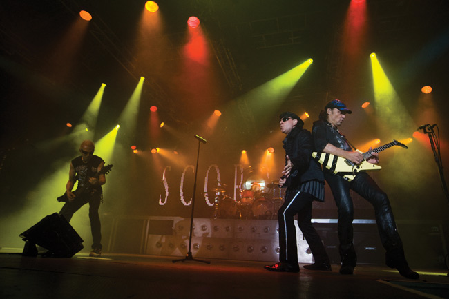 Scorpions 2008
Kotkan Meripäivät 
Avainsanat: Scorpions heavy hevi nahkahousut balladit Kotka Meripäivät Klaus Meine Rudols Schenker Matthias Jabs Jmes Kottak