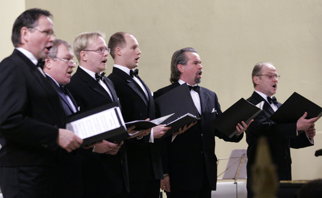 Sextenors
Loppiaiskonsertti Kotkan kirkossa 2006.
Avainsanat: Sextenors tenori kansiot kirkko loppiainen kirkkokonsertti