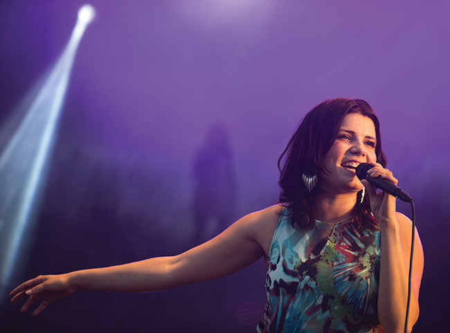 Suvi Teräsniska 2013
Kotkan Meripäivät
Avainsanat: Suvi Teräsniska Kotkan Meripäivät