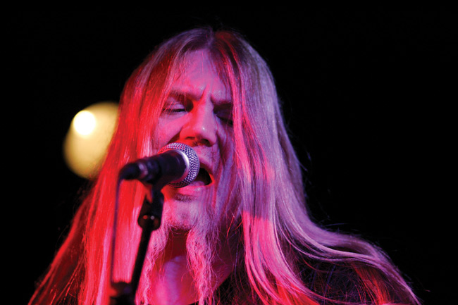 Pitkätukka
Hietala, 2006.
Avainsanat: Tarot Marco Hietala pitkätukka hevari laulaa mies parta Pitkätukka
Hietala, 2006.
Avainsanat: Tarot Marco Hietala pitkätukka hevari laulaa mies parta